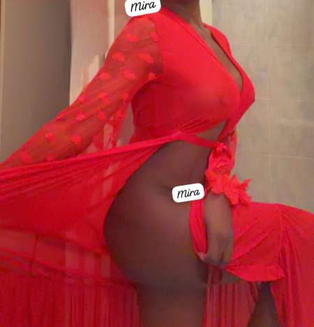 Mira Lesly Black domina — photo 4