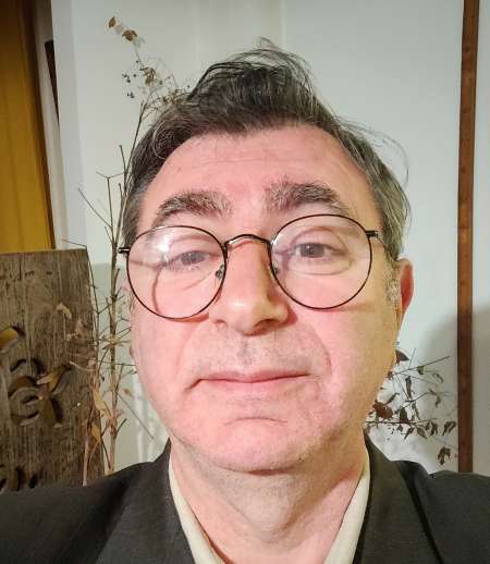 Qui pour caresses et tétées