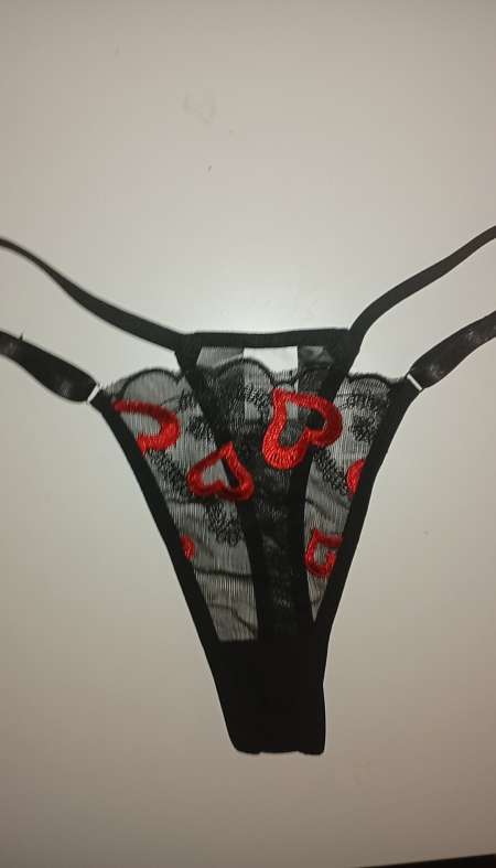Culotte string.