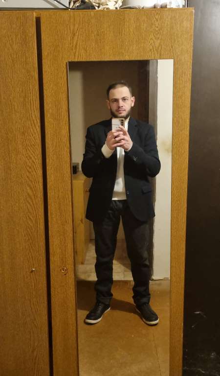Jeune homme recherche plan cul — photo 3
