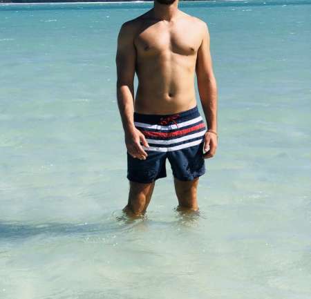 escort boy à la reunion