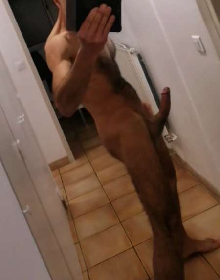 Homme pour femme aimant se faire lecher longuement — photo 2