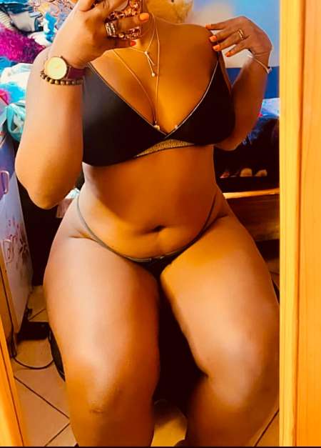 Femme Ronde sexy — photo 2