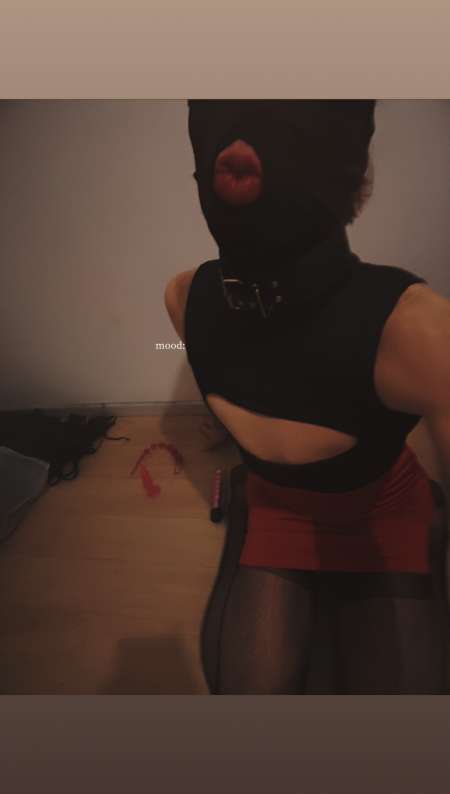 Sissy novice rencontre discrète H F T — photo 2