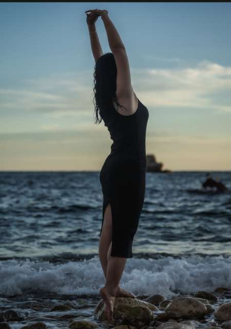 Déesse brune pour seance