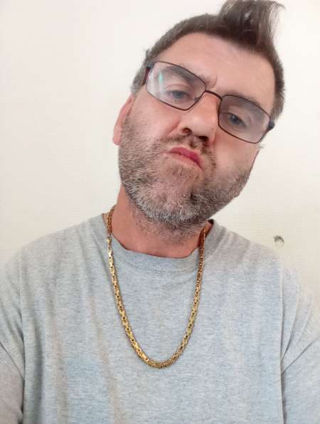 Cherche à donner du plaisir