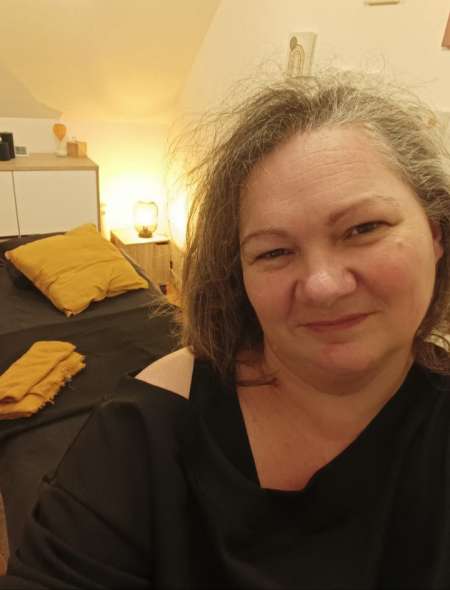 Massage lingam pour moment détente