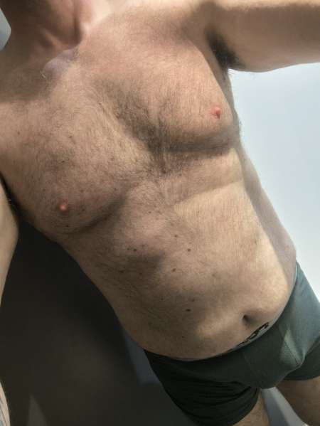 Pour femme ou couple nantais du 27 avril au 28 inc