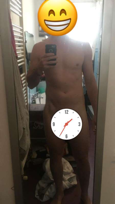 Jeune homme pour moment coquin — photo 2