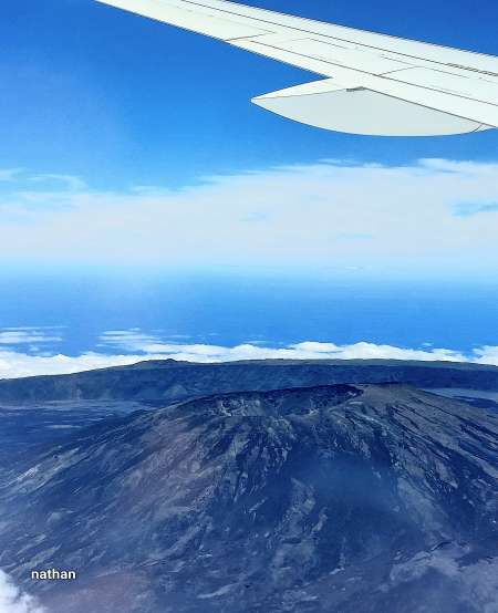 Soumis fetichiste des jolies pieds réel uniquement