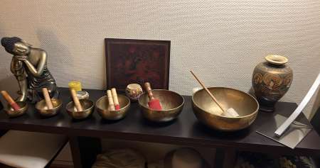 Massage sonore avec des Bol Tibétains