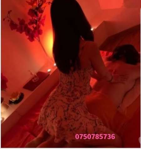 Salon de massage jeune femme