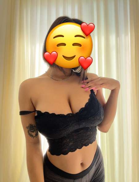 Jeune femme chaudasse mon télégram:@mari6479 — photo 2