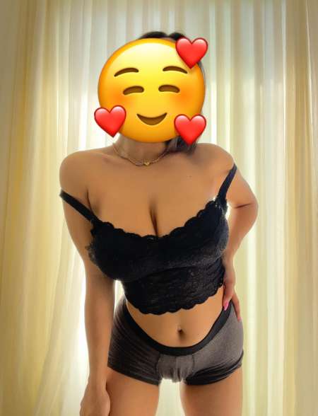 Jeune femme chaudasse mon télégram:@mari6479 — photo 3