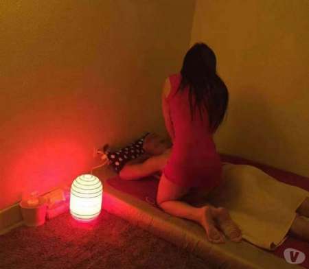 salon de massage jeune femme — photo 3