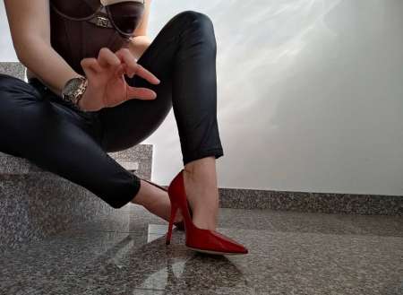 Dominatrice Sophie recherche soumis — photo 8