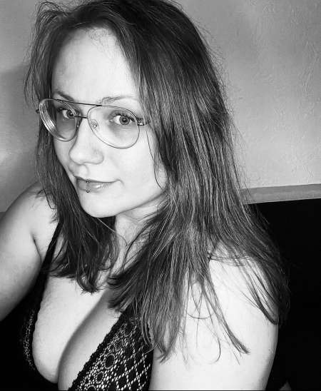 Pauline, discrète, sérieux uniquement — photo 2
