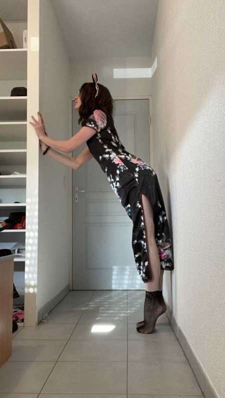 Jeune femboy à éduquer