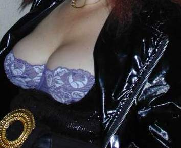domina envoutante sexy proche PARIS 12; DONJON — photo 2