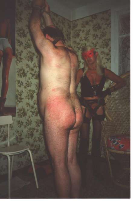 H.55 a rech femme(s) qui fantasment sur le fouet — photo 1