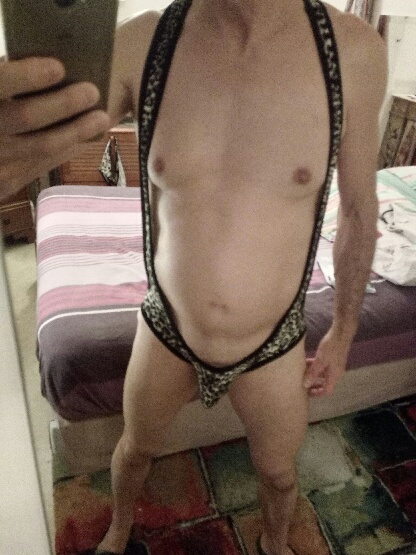 HOMME GAY Actif -Passif cherche H ou JH à initier — photo 9